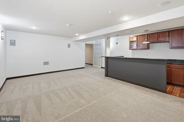 $900,000 | 5209 Devonport Court, Glenn Dale, MD 20769