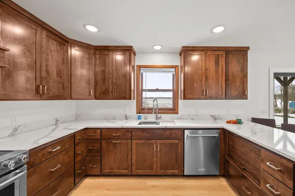 $475,000 | 21400 654th Avenue, Darwin, MN 55324