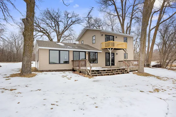 $475,000 | 21400 654th Avenue, Darwin, MN 55324