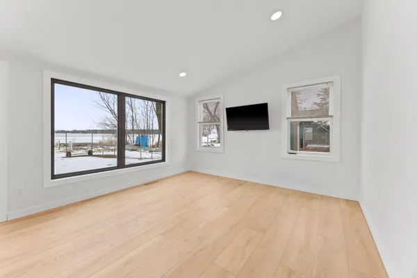 $475,000 | 21400 654th Avenue, Darwin, MN 55324