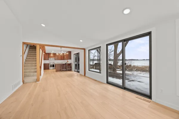 $475,000 | 21400 654th Avenue, Darwin, MN 55324