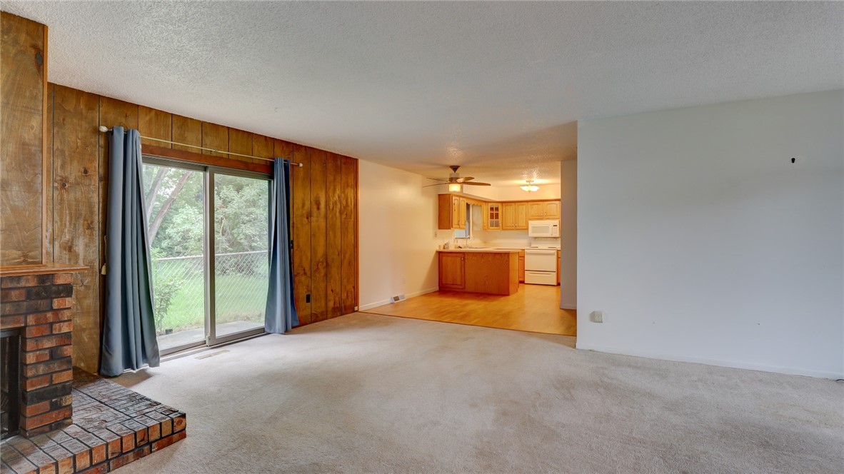 3645 North Meadowlark Drive Decatur, IL 62526 - Photo 12 of 26
