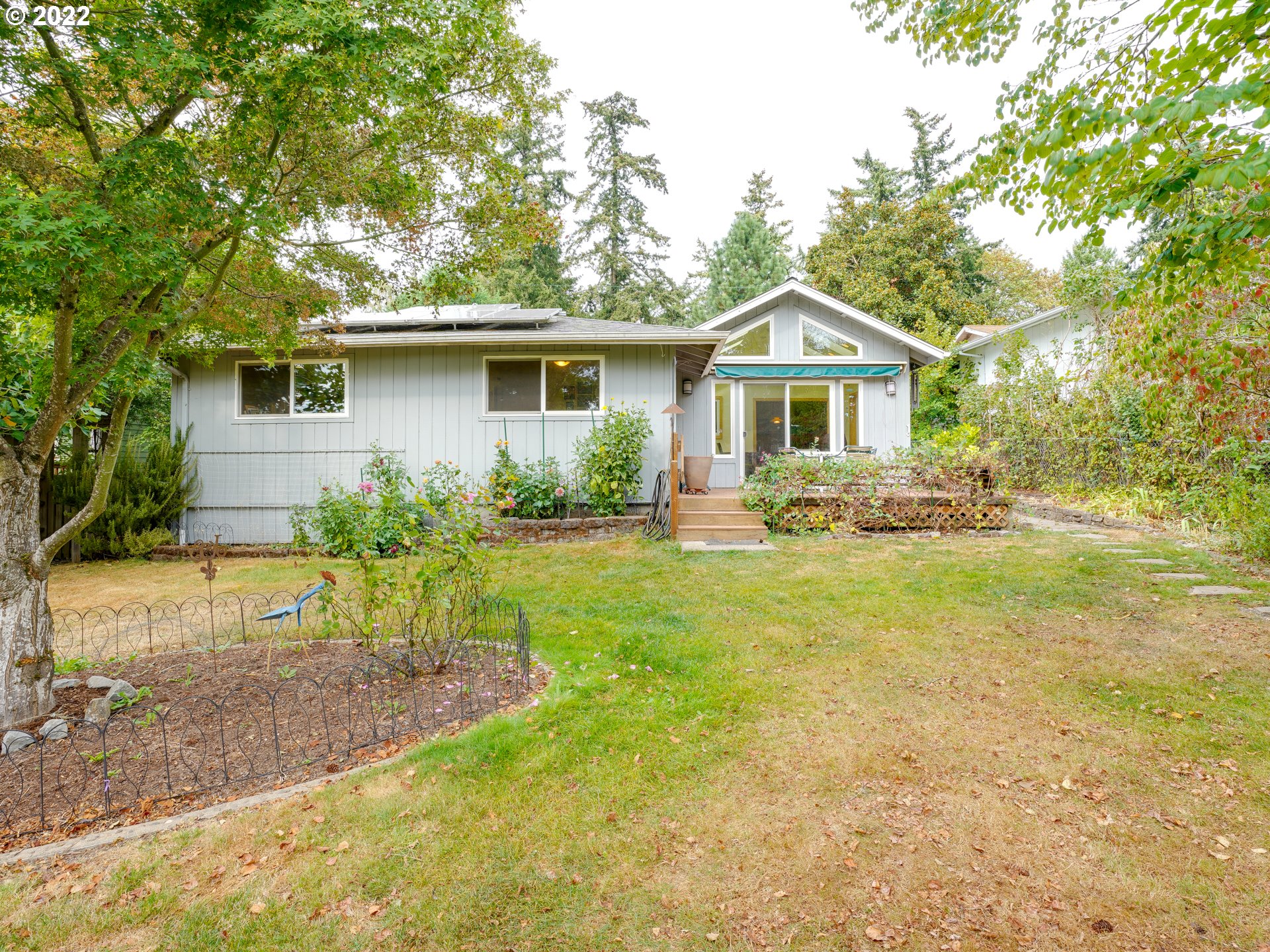 4216 Southwest Pendleton Street Portland, OR 97221 - Photo 26 of 31 Gallery Image 26
