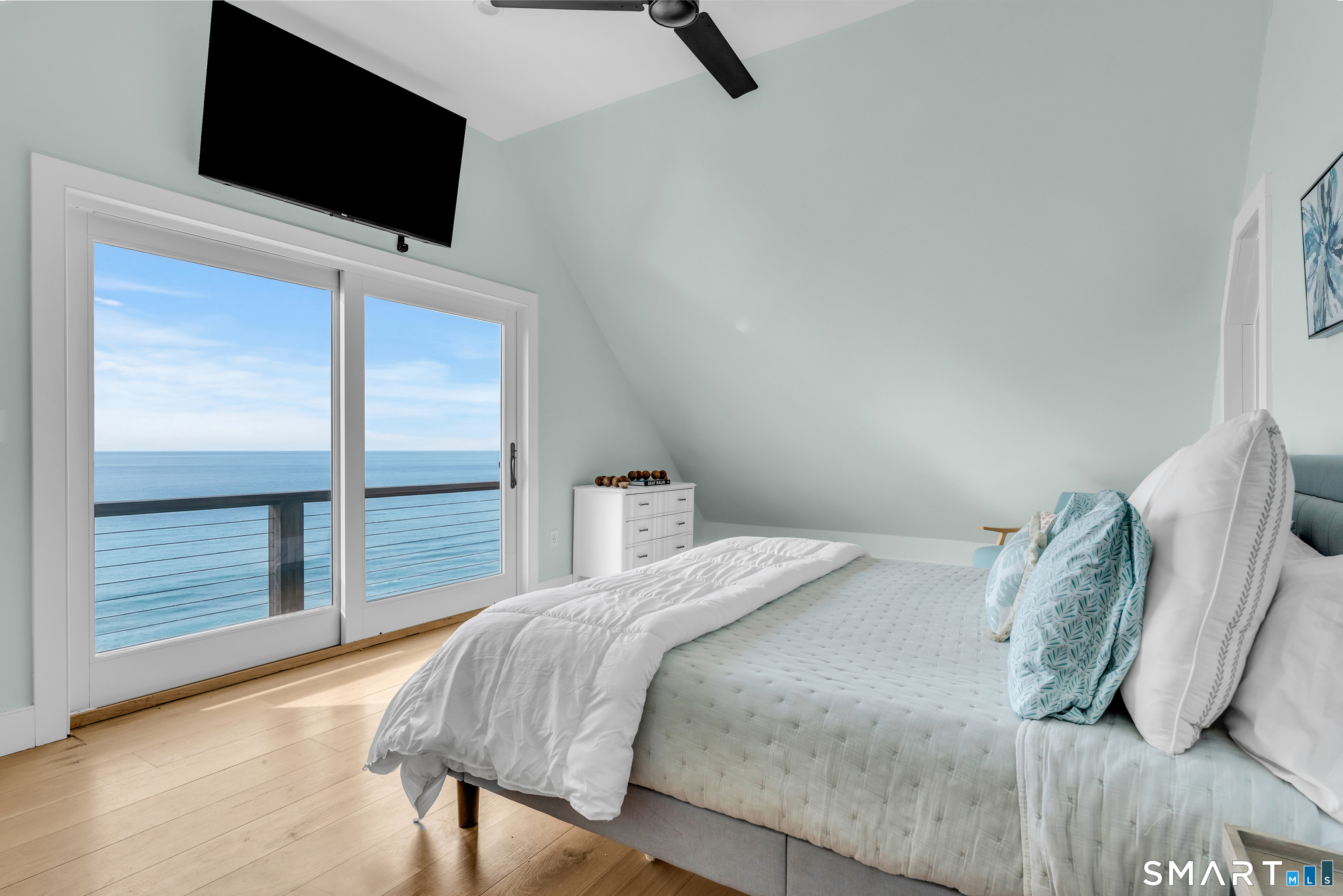 49 Circle Beach Road Madison, CT 06443 - Photo 6 of 20