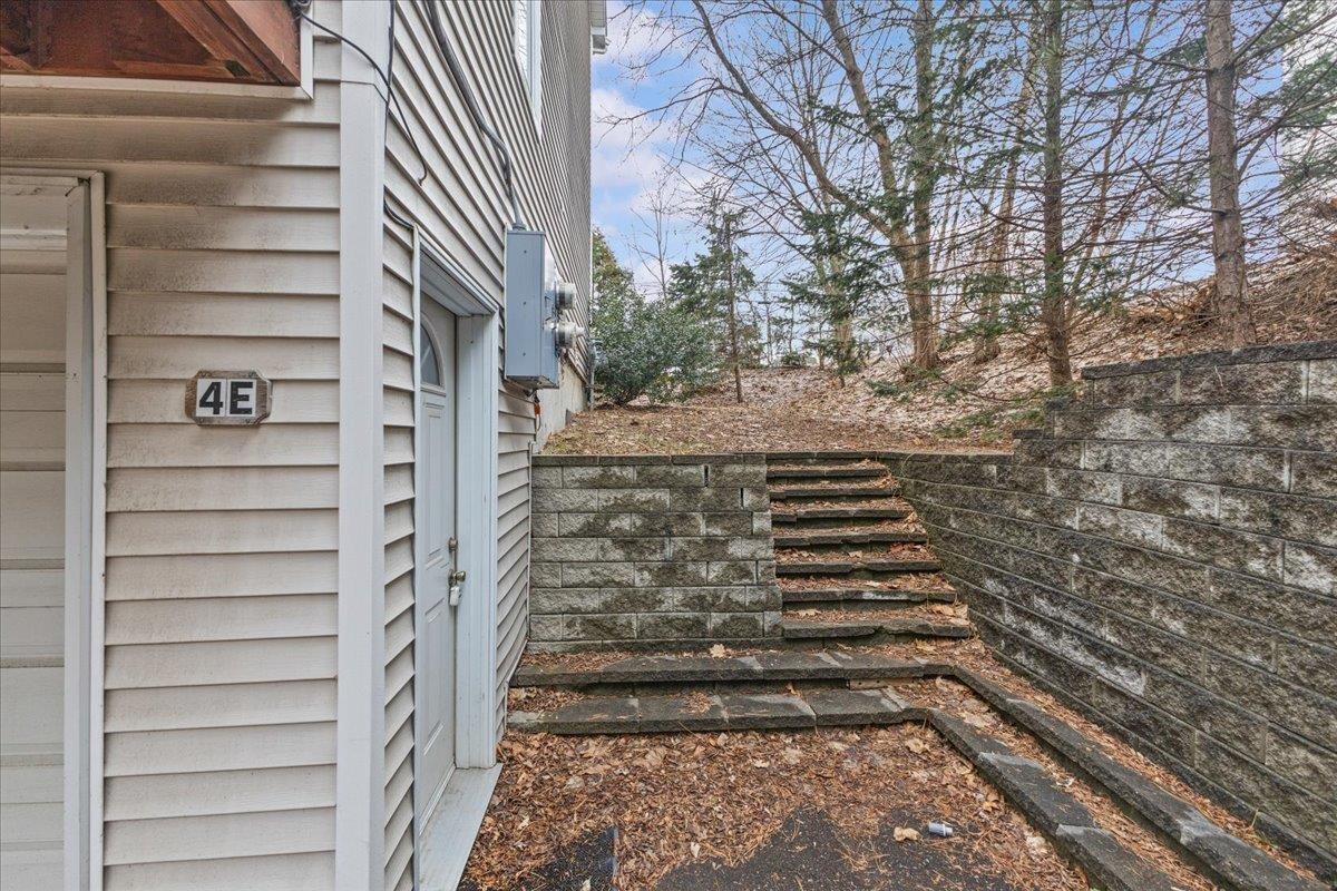 4 Brickyard Road, Unit 4E & 4W Essex Junction, VT 05452 - Photo 2 of 59