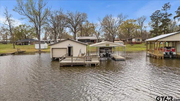 a view of a lake with houses