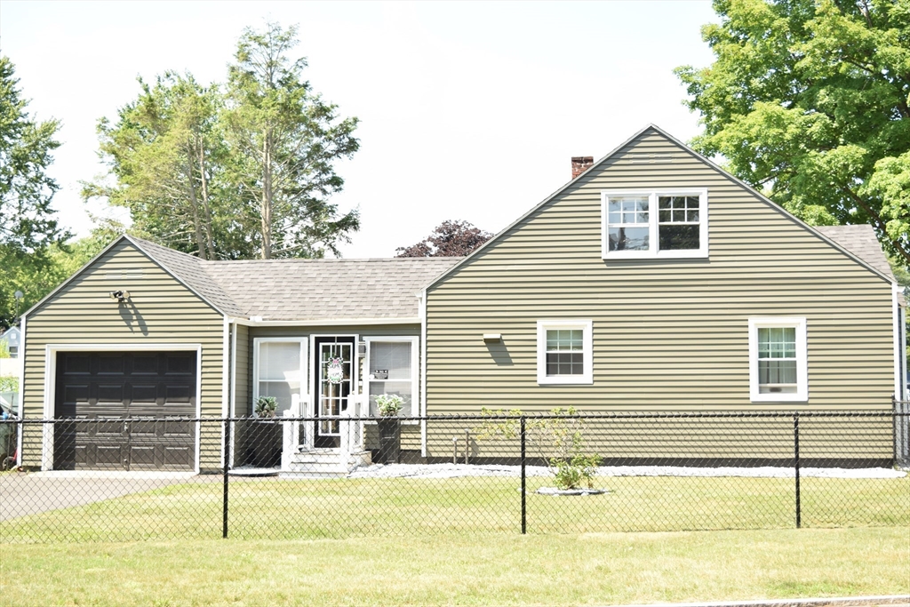 43 Barton Street Springfield, MA 01104 - Photo 18 of 25