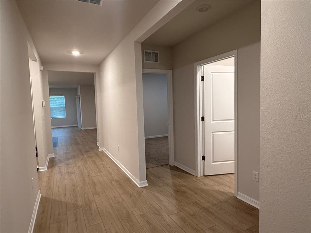 10944 Rabbit Grove Trail Parrish, FL 34219 - Photo 4 of 19 Gallery Image 4