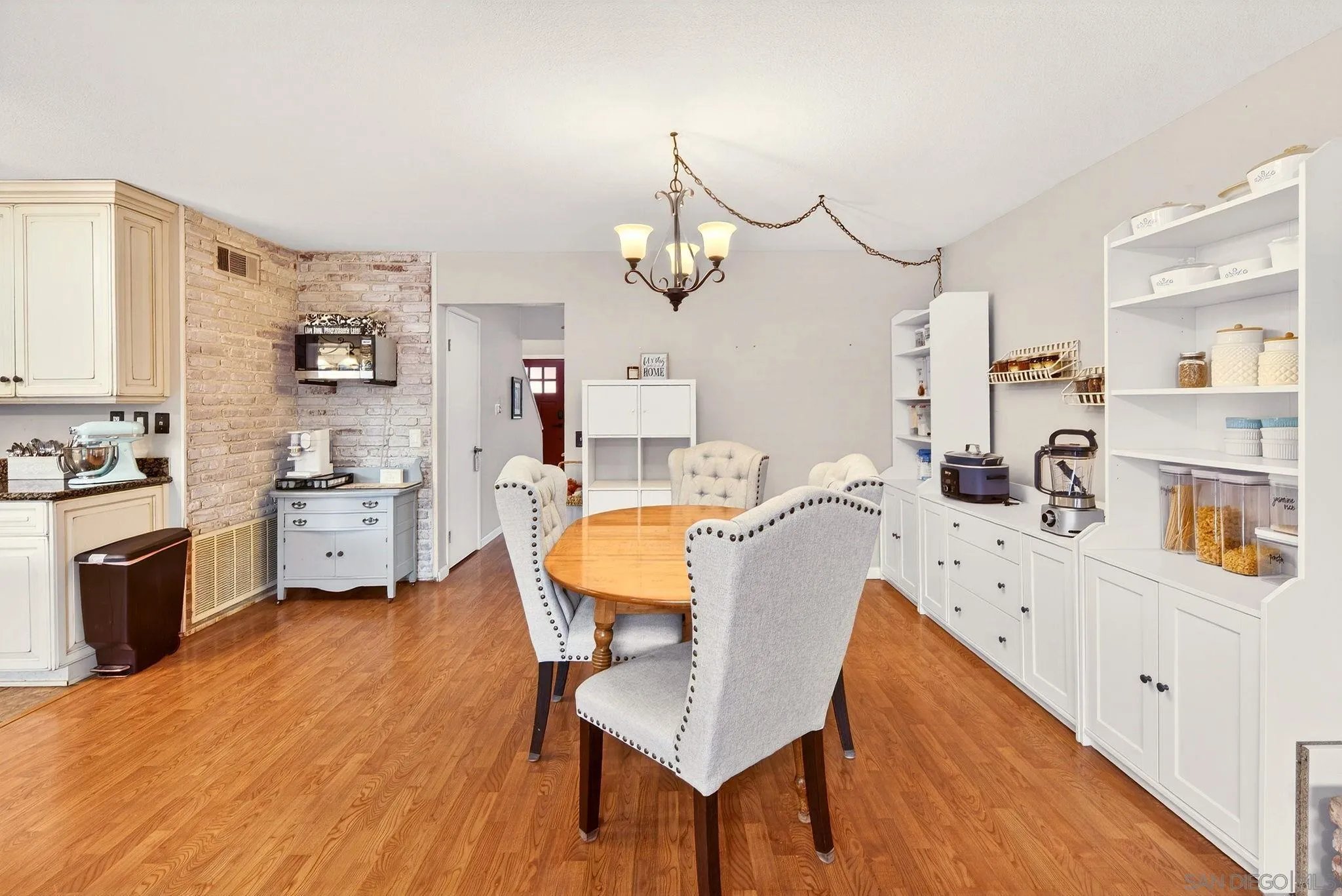 13850 Midgrove Court Poway, CA 92064 - Photo 14 of 60