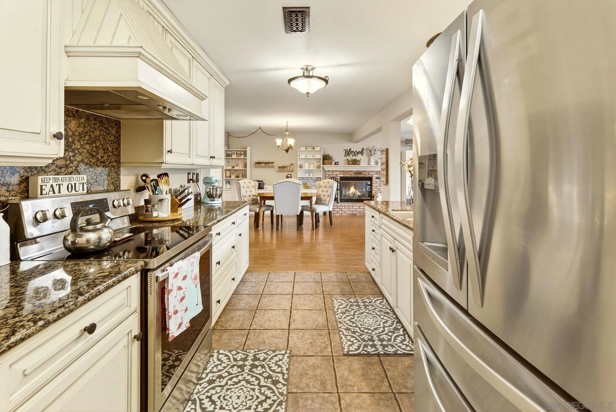 13850 Midgrove Court Poway, CA 92064 - Photo 17 of 60
