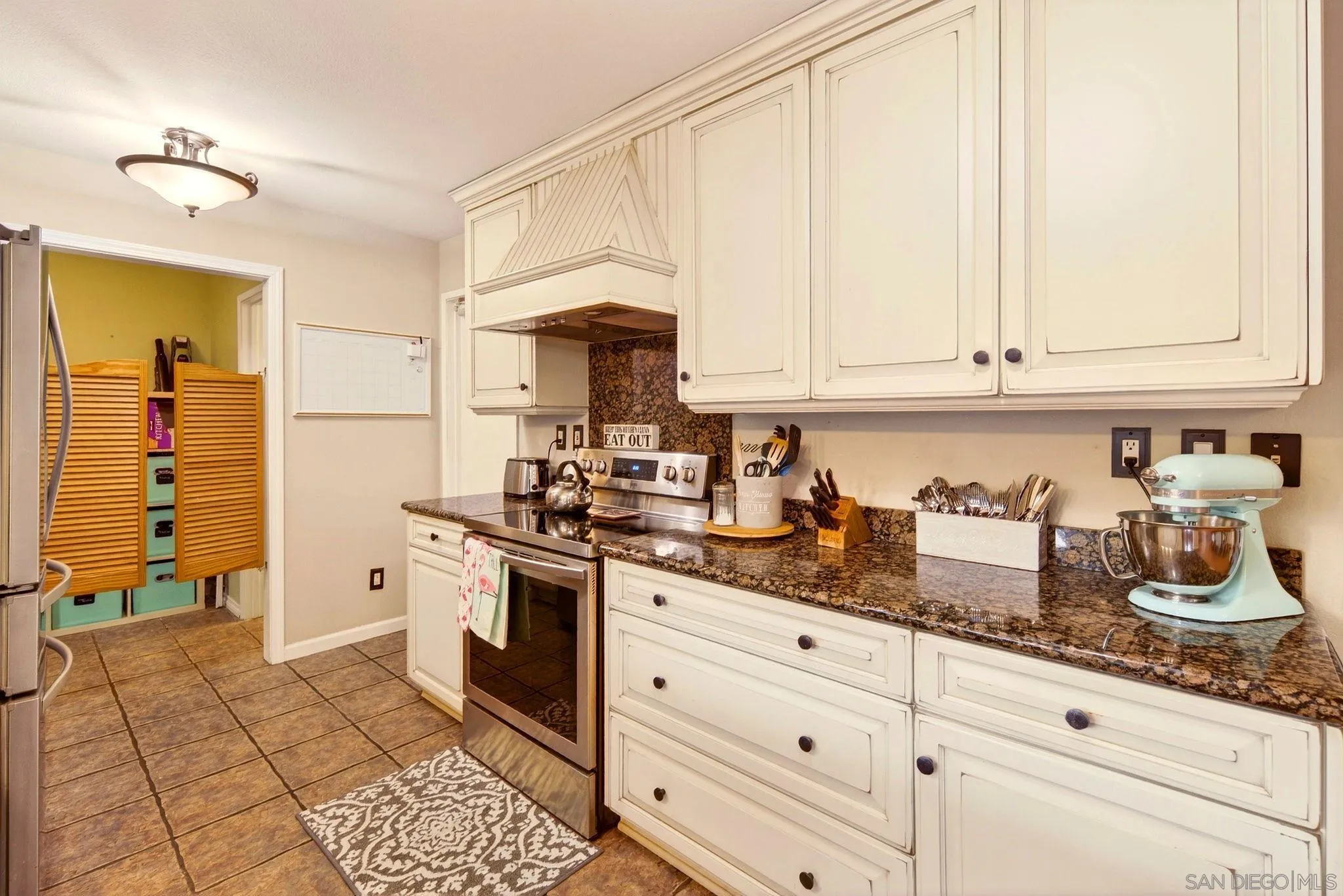 13850 Midgrove Court Poway, CA 92064 - Photo 20 of 60
