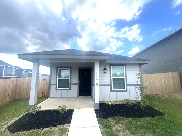 $149,990 | 12215 Shield Crest Court, Willis, TX 77378