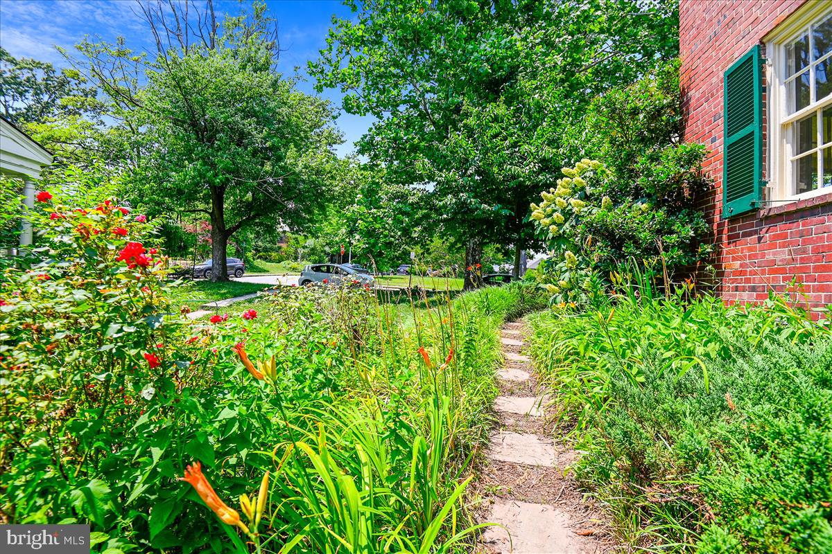 4203 Eastview Road Baltimore, MD 21218 - Photo 10 of 72