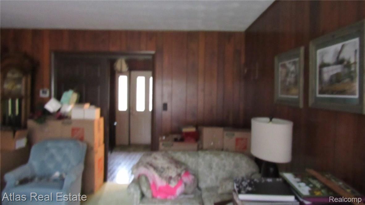 5960 Grange Hall Road Holly, MI 48442 - Photo 17 of 35 IMG_8433.JPG