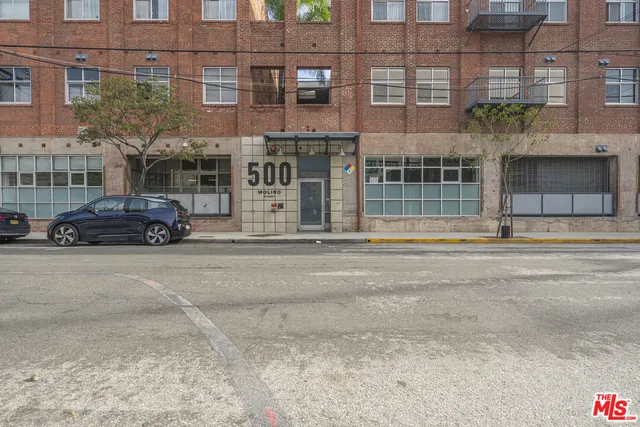 $850,000 | 500 Molino Street, Unit 206, Los Angeles, CA 90013