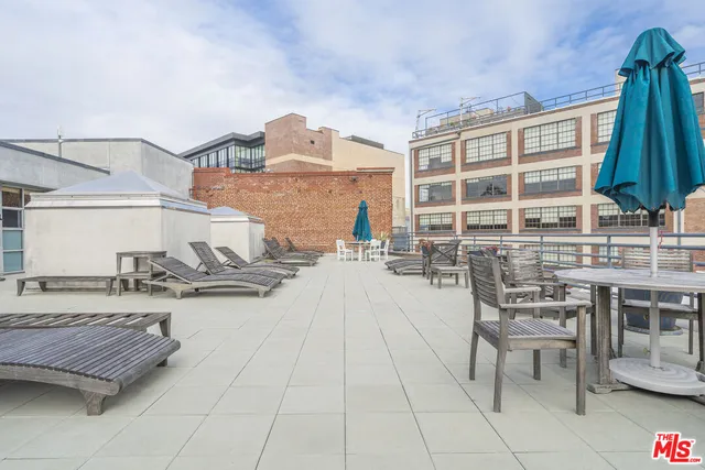 $850,000 | 500 Molino Street, Unit 206, Los Angeles, CA 90013