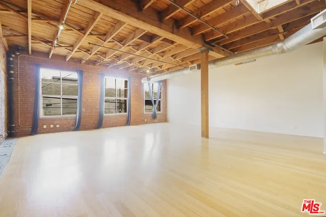 $850,000 | 500 Molino Street, Unit 206, Los Angeles, CA 90013