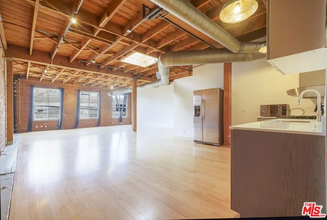 $850,000 | 500 Molino Street, Unit 206, Los Angeles, CA 90013