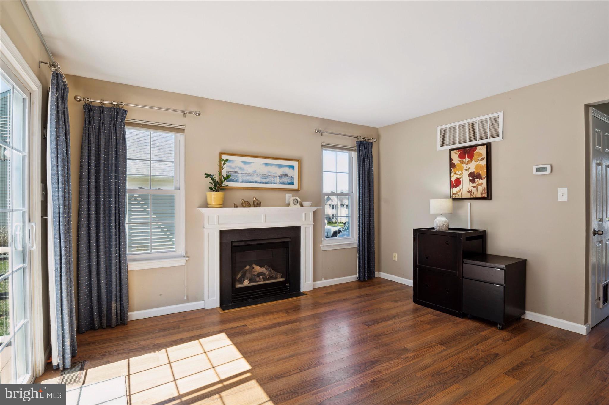 58 Cynthia Road Coatesville, PA 19320 - Photo 8 of 16 Family Room