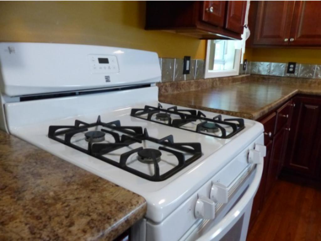 15 Scotland Road Kingston, NH 03848 - Photo 3 of 20 Gallery Image 3