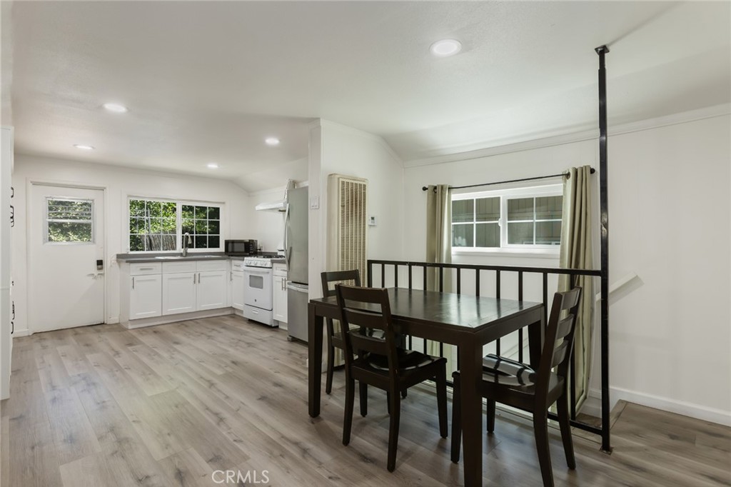 773 Woodland Road Crestline, CA 92325 - Photo 12 of 37