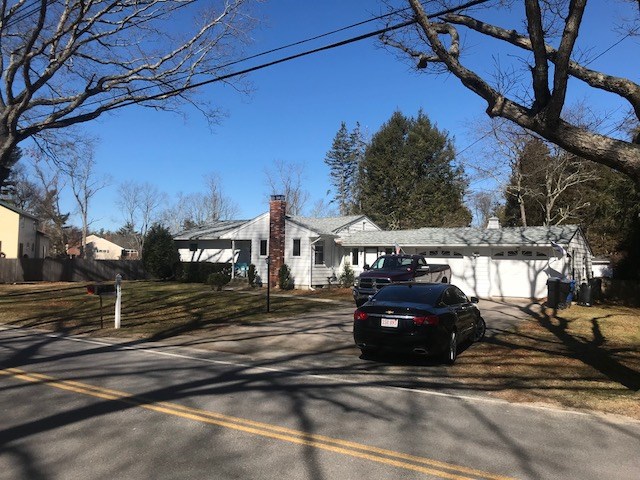110 S Road East Greenwich, RI 02818 - Photo 3 of 15
