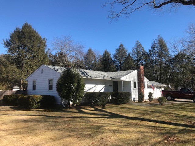 110 S Road East Greenwich, RI 02818 - Photo 4 of 15