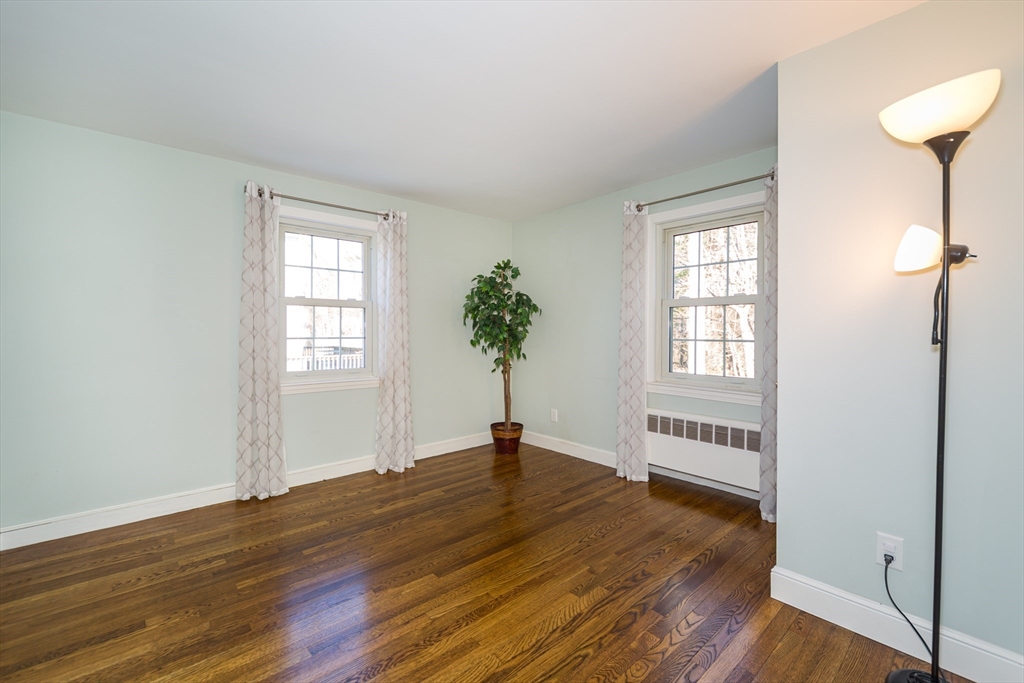 40 Audrea Road Framingham, MA 01701 - Photo 14 of 36