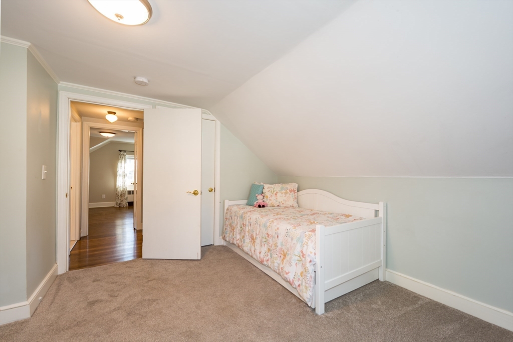 40 Audrea Road Framingham, MA 01701 - Photo 20 of 36