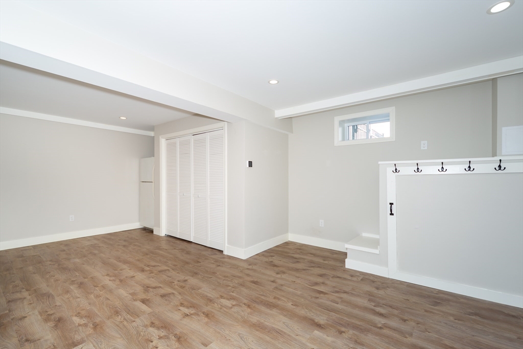 40 Audrea Road Framingham, MA 01701 - Photo 26 of 36