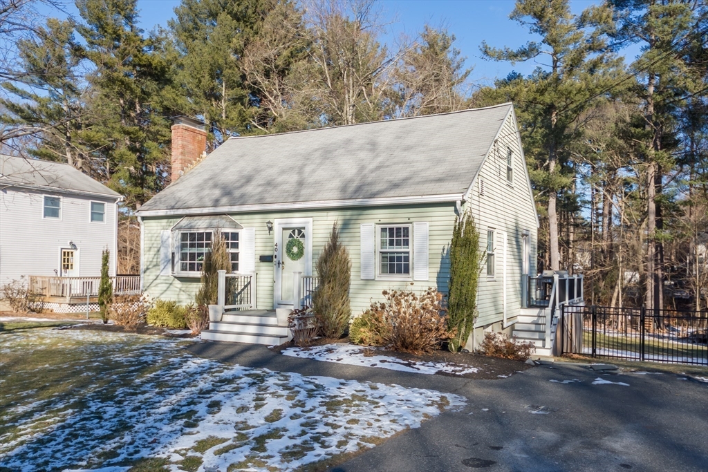 40 Audrea Road Framingham, MA 01701 - Photo 3 of 36