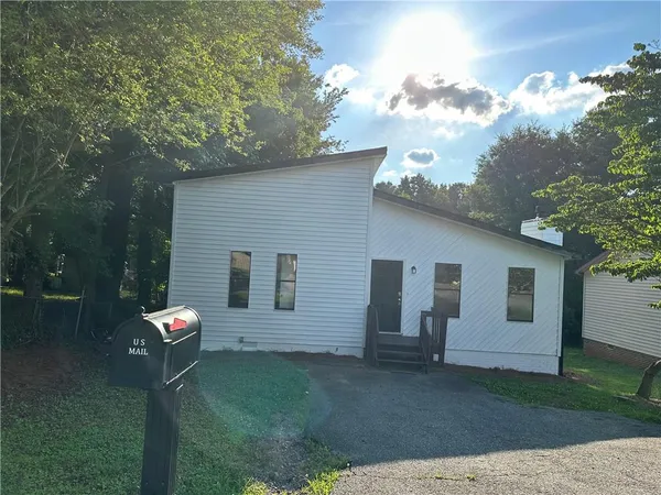 $295,000 | 2120 Pinetree Drive, Cumming, GA 30041