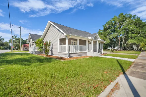 $390,000 | 401 Mulberry Street West, Hampton, SC 29924