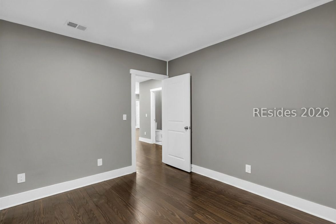 401 Mulberry Street West Hampton, SC 29924 - Photo 20 of 56