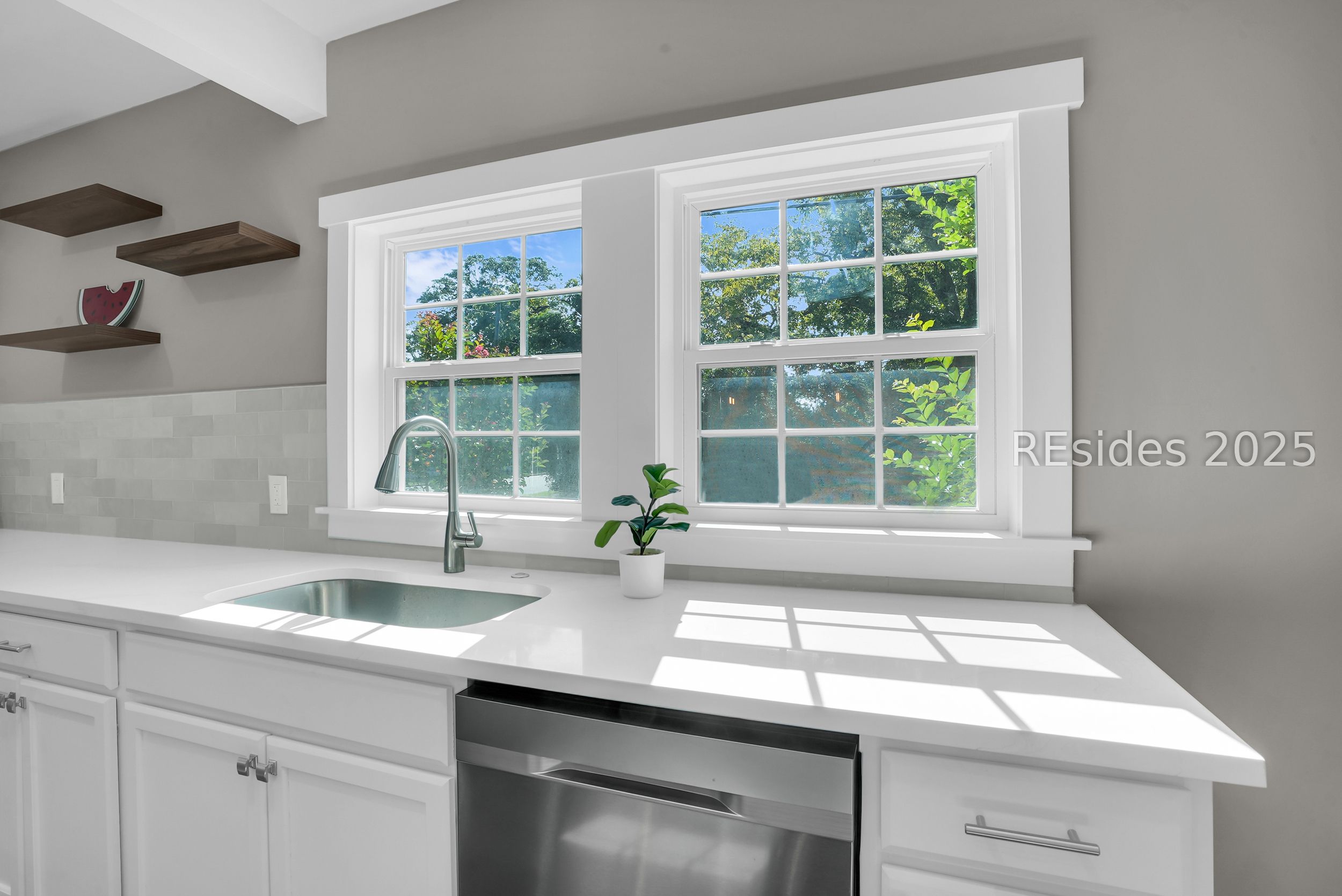 401 Mulberry Street West Hampton, SC 29924 - Photo 21 of 68