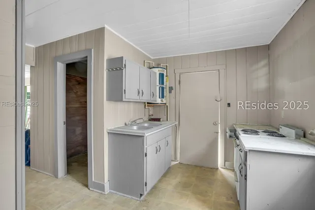 $390,000 | 401 Mulberry Street West, Hampton, SC 29924