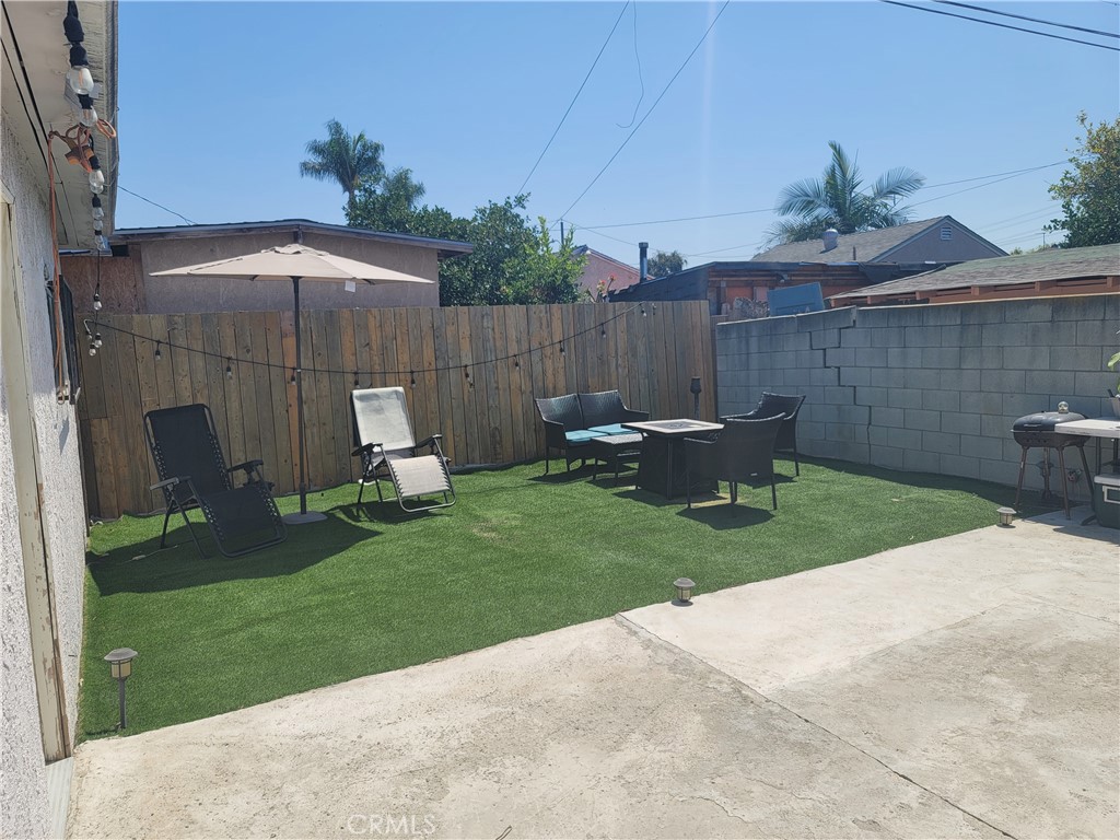 1408 South Burris Avenue Compton, CA 90221 - Photo 16 of 29 a garden view with a seating space