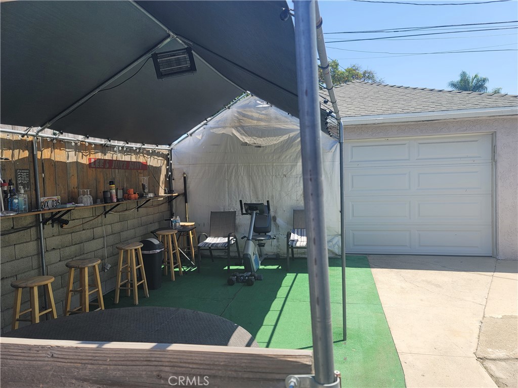 1408 South Burris Avenue Compton, CA 90221 - Photo 26 of 29