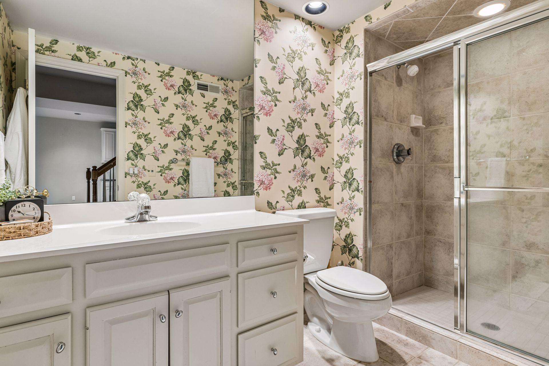 7238 Lewis Ridge Parkway Edina, MN 55439 - Photo 25 of 33