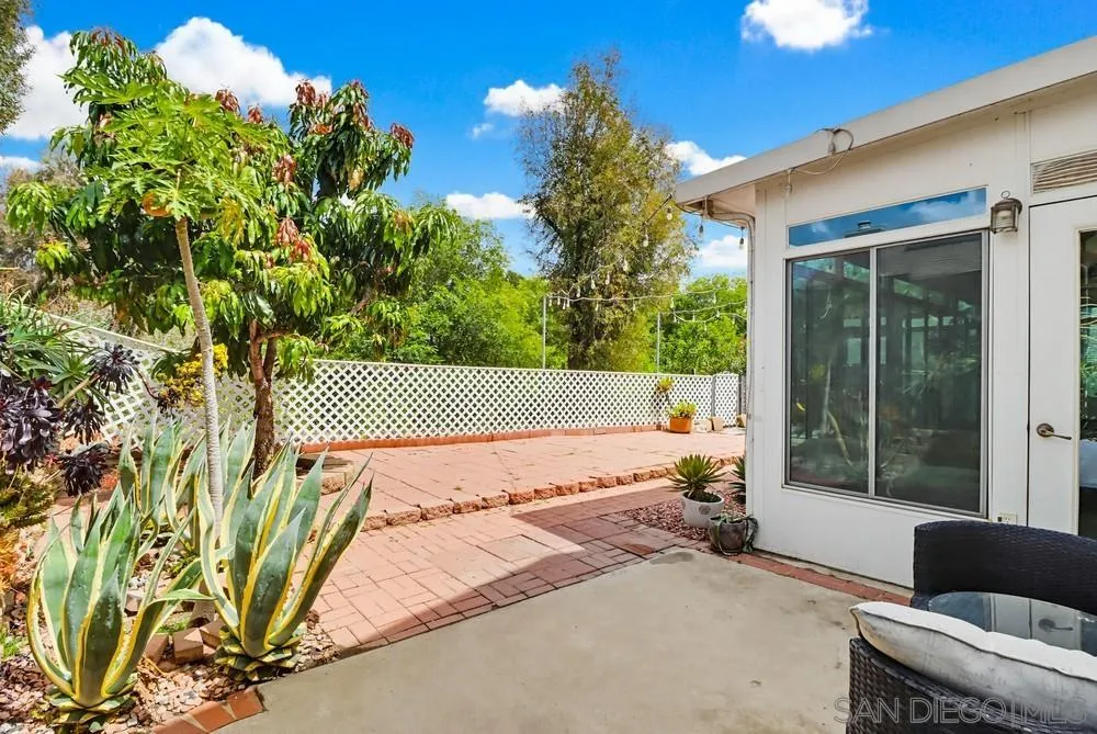 3123 Villa Espana Spring Valley, CA 91978 - Photo 35 of 42