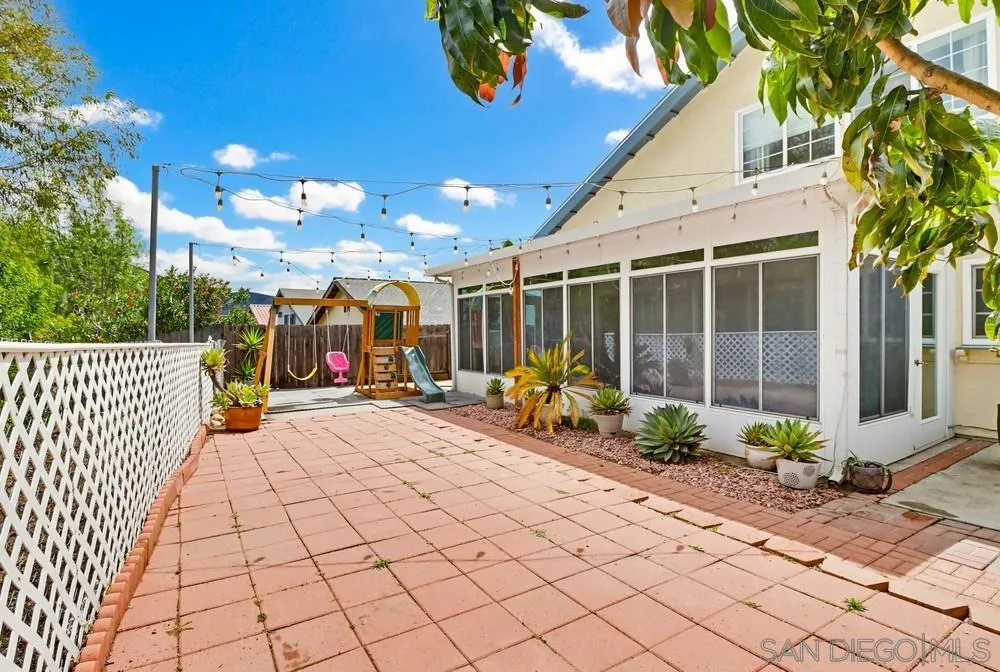 3123 Villa Espana Spring Valley, CA 91978 - Photo 37 of 42