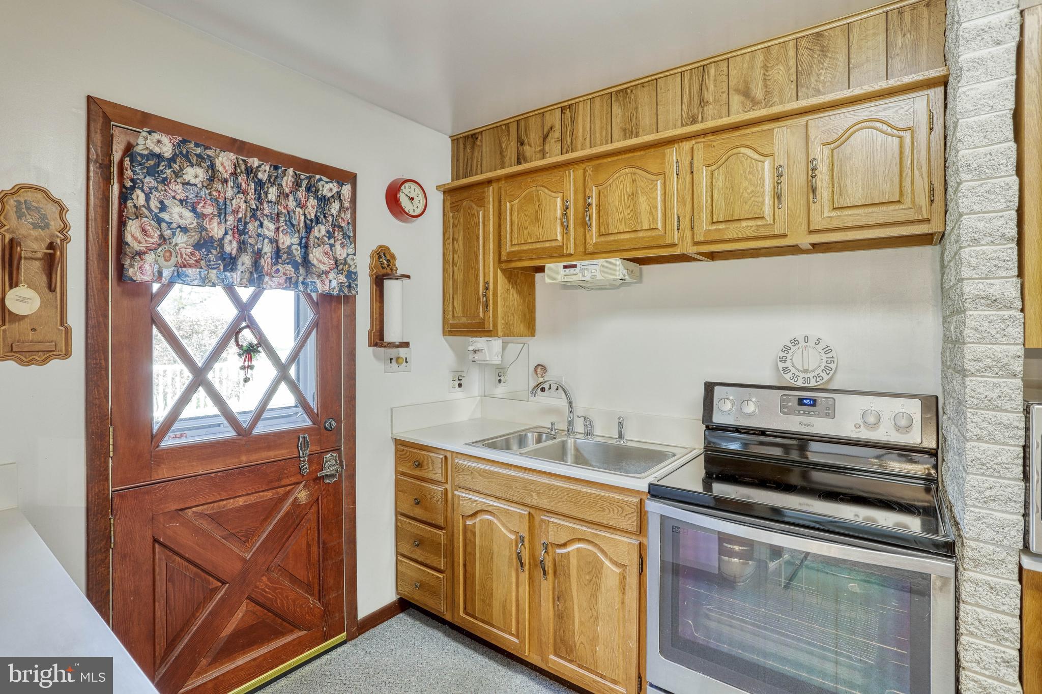1750 Oberlin Road Middletown, PA 17057 - Photo 14 of 46 Kitchen