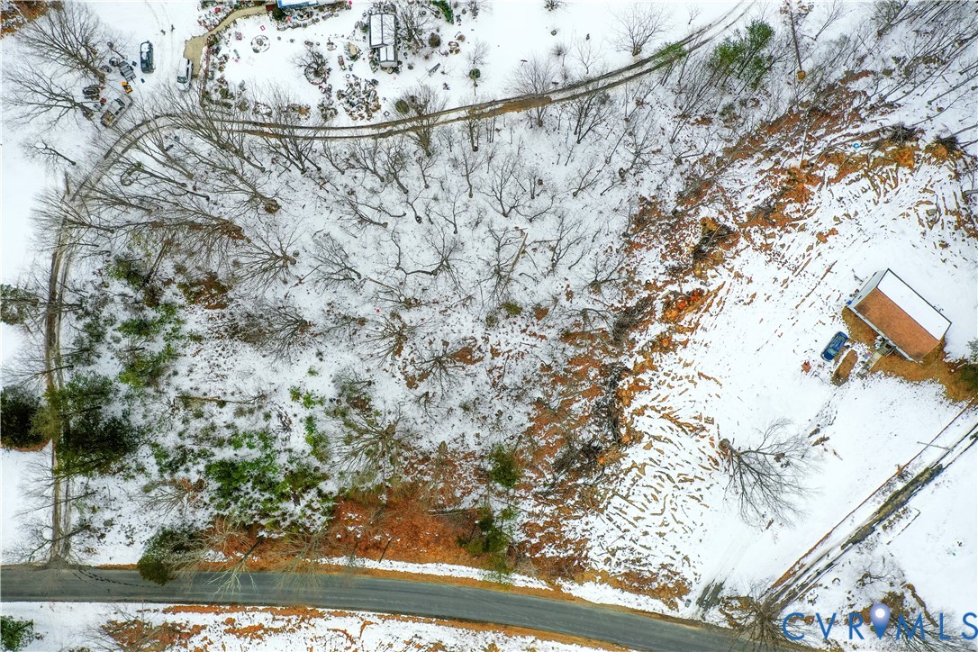 4890 Harris Creek Road Prospect, VA 23960 - Photo 5 of 11 a view of a yard