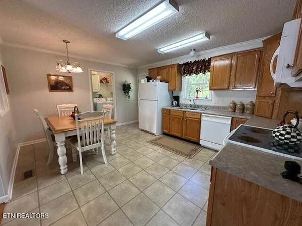 $175,000 | 63 Powell Howard Lane, Hulen, KY 40845