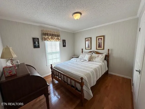 $175,000 | 63 Powell Howard Lane, Hulen, KY 40845