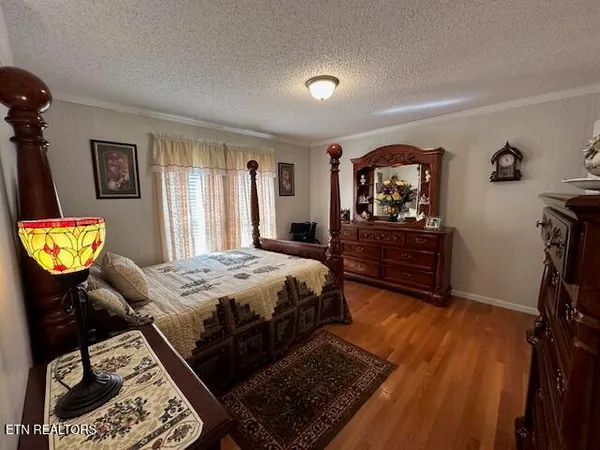 $175,000 | 63 Powell Howard Lane, Hulen, KY 40845