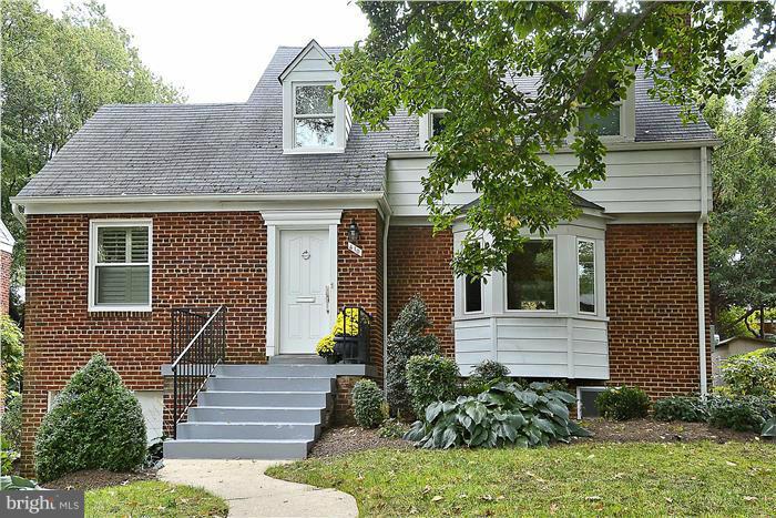 410 Mansfield Road Silver Spring, MD 20910 - Photo 1 of 28 Exterior (Front)