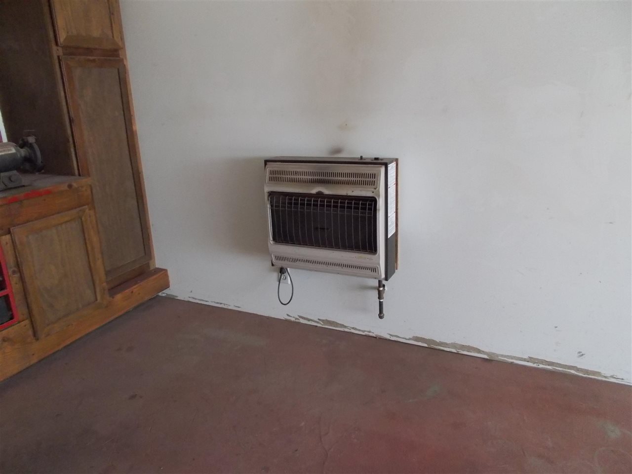 1581 Towerline Road Hale, MI 48739 - Photo 18 of 55 1889668-17.JPG
