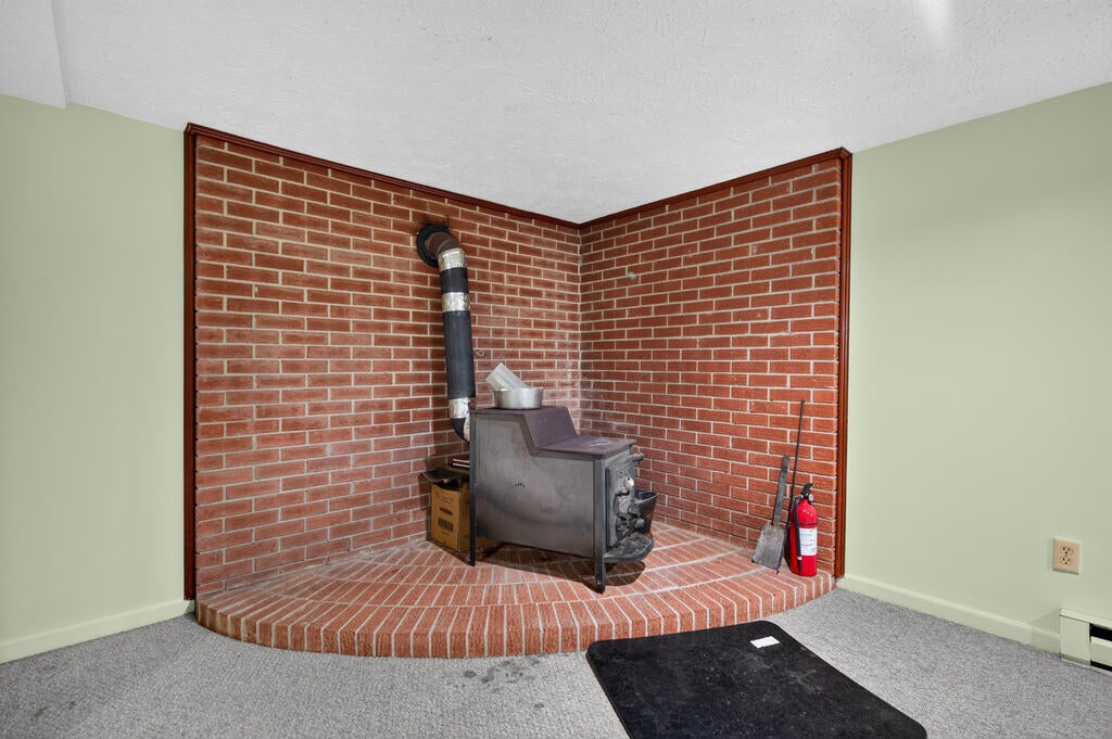 192 Whispering Pines Road Max Meadows, VA 24360 - Photo 58 of 88 Gallery Image 58