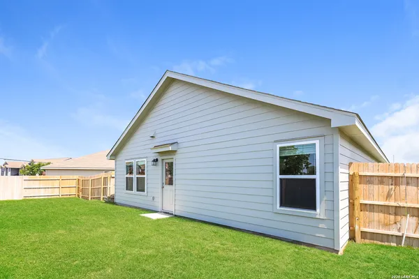 $1,615 | 1923 Morse Way, San Antonio, TX 78227